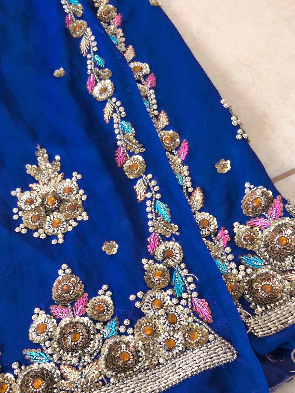 Handmade 2 Piece Blue Embellished Indian Dress Lehenga Size Small - Picture 5 of 12